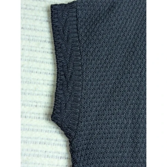 L/XL Vintage Worthington Essentials Black Sweater Vest Button Waist Acrylic Made - Picture 3 of 7